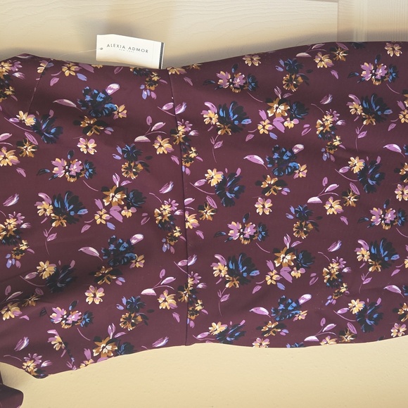 Alexia Admor Floral Dress M Robyn NWT $150 - Picture 5 of 10